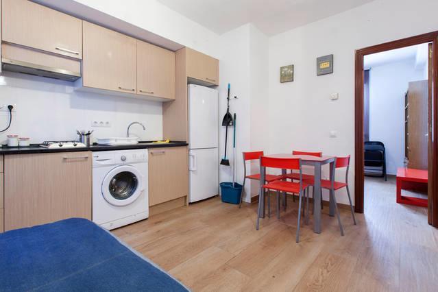 مدريد Mercado Anton Martin Apartment المظهر الخارجي الصورة